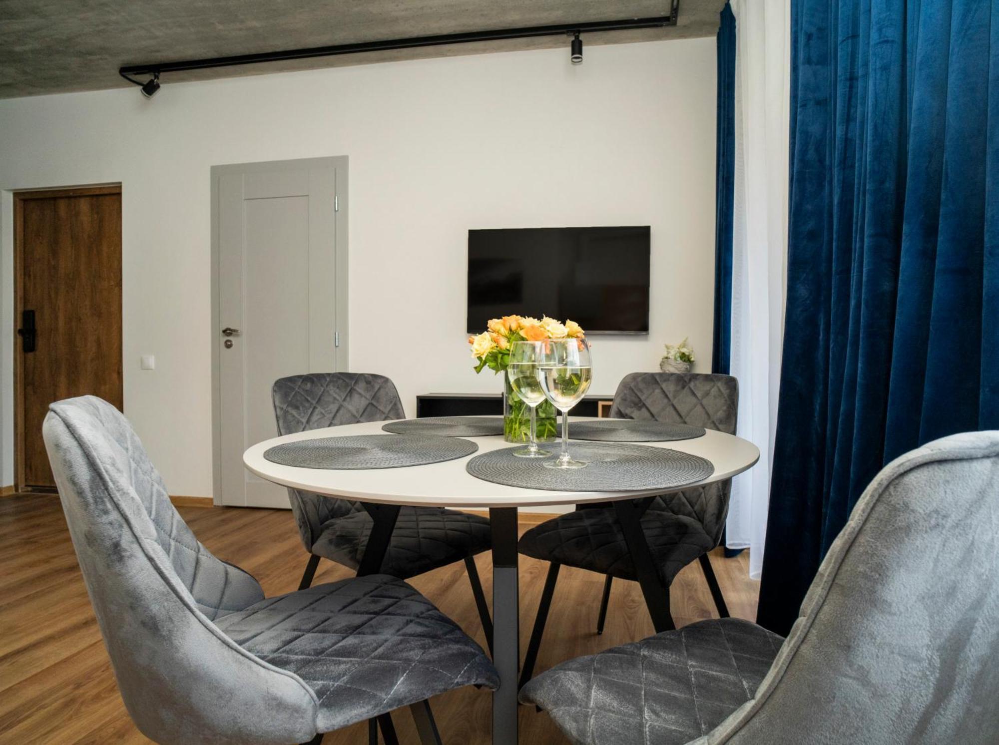 Fort63 Apartments Kaunas Rom bilde